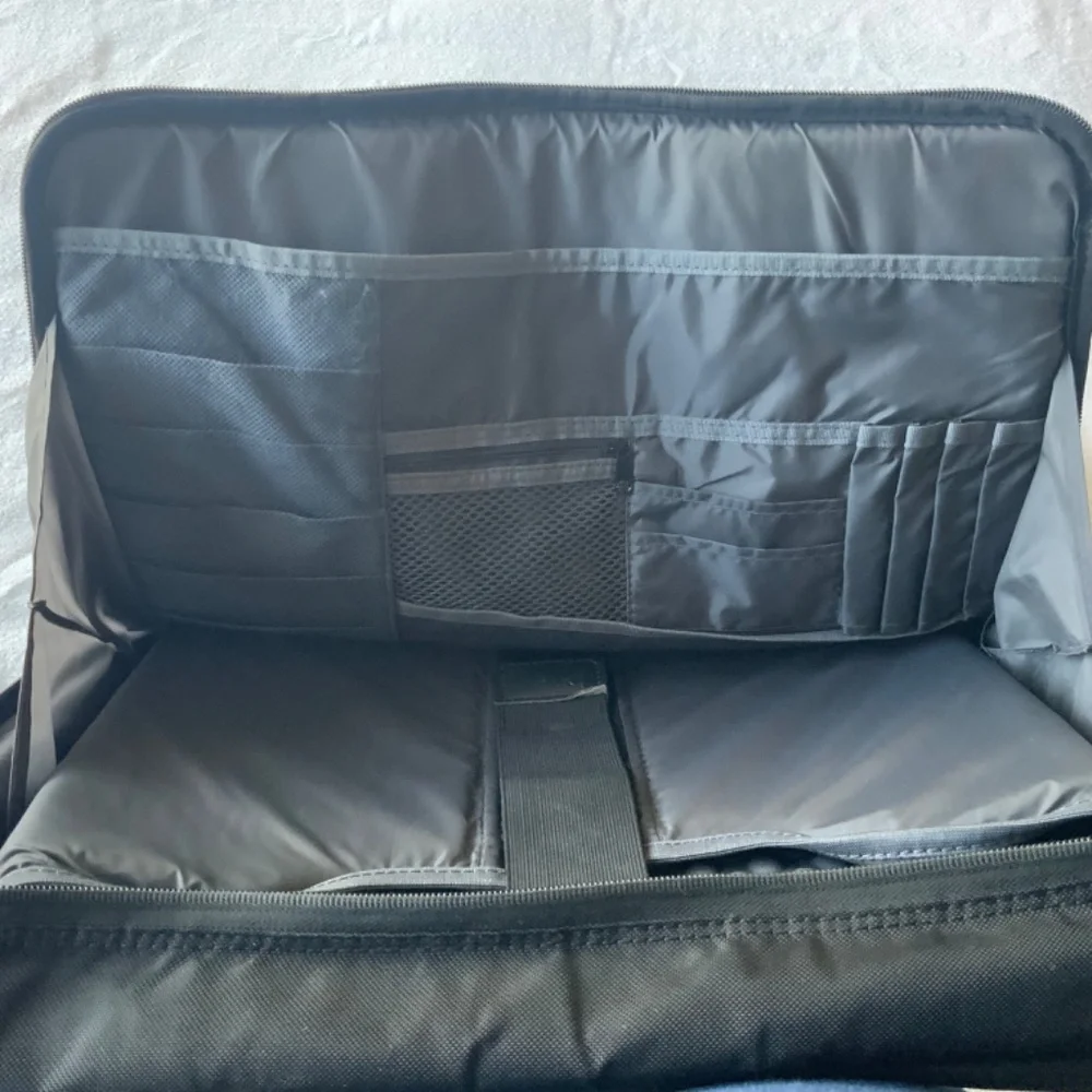 Dell DP458 Nylon Laptop Notebook Briefcase Black Carry Case Shoulder Bag